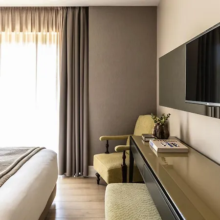 Hotel The Y