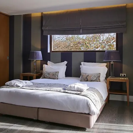 Hotel The Y Ateny